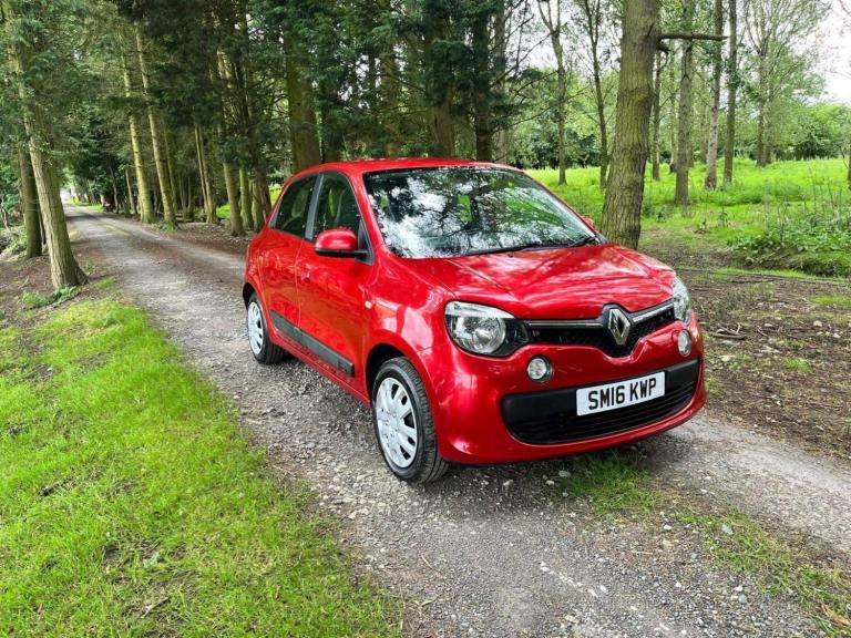 2016 Renault Twingo 1.0 SCe Play Euro 6 5dr HATCHBACK Petrol Manual