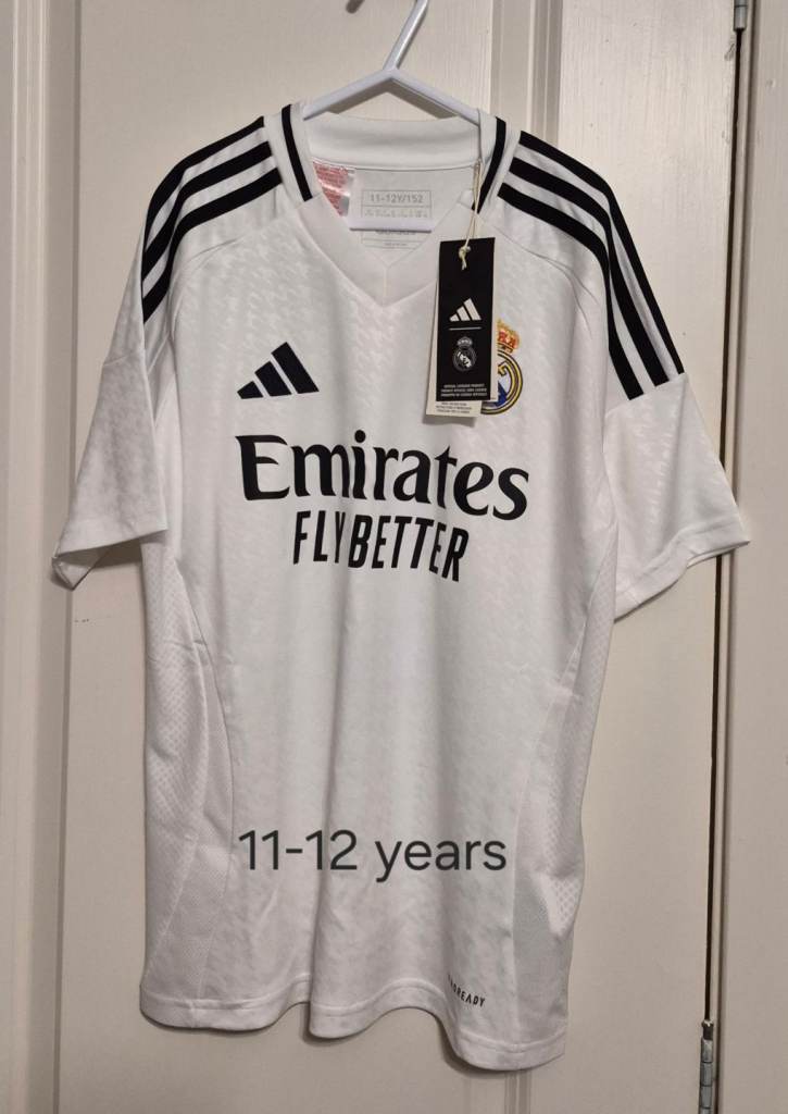 Childs Bellingham Football Shirt 11-12 years