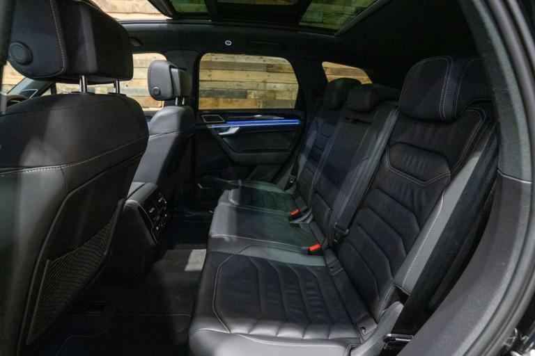 2021 Volkswagen Touareg 3.0 Touareg V6 Black Edition TDI Auto 4WD 5dr SUV Diesel Automatic