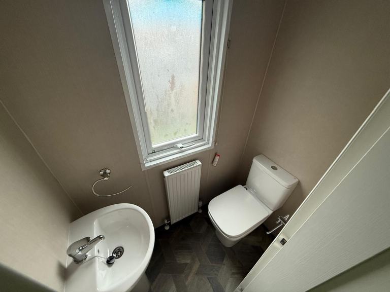 COSMOS LODGE 42X14 • 2 BED • HIGH SPEC • MODERN • OFF SITE SALE • SLIDING DOORS