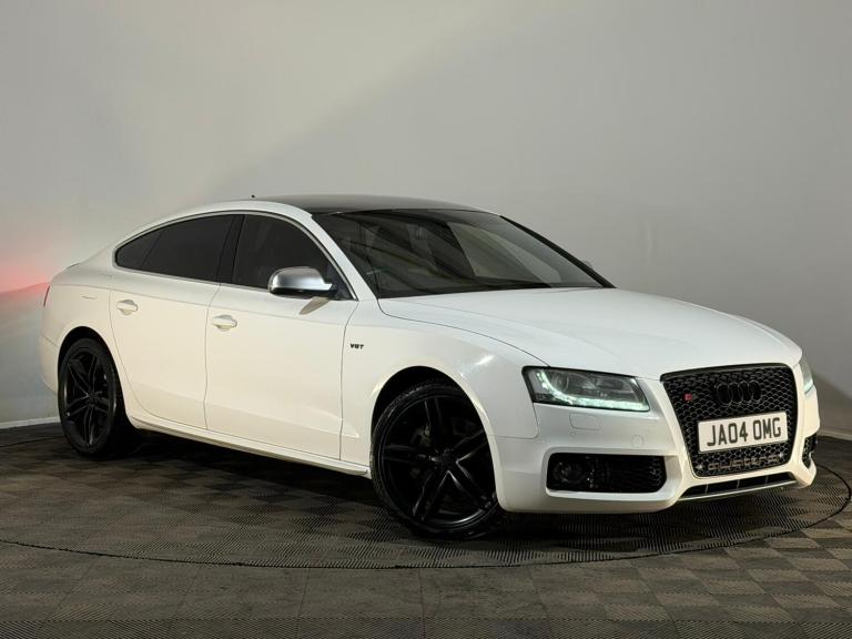 STUNNING WHITE 2010 AUDI S5 3.0 PETROL TFSI V6 S-TRONIC AUTOMATIC 480 BHP 