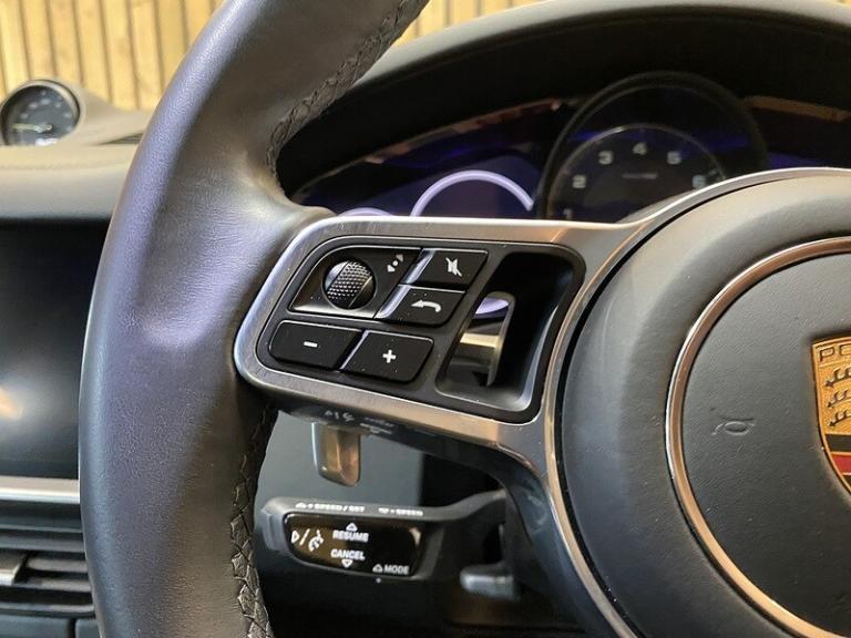 2022 Porsche Cayenne V6 E-Hybrid SUV HYBRID Automatic