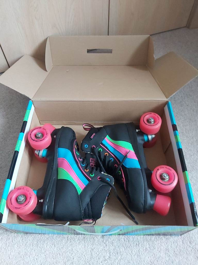 image for Rio Roller black / neon coloured skates 