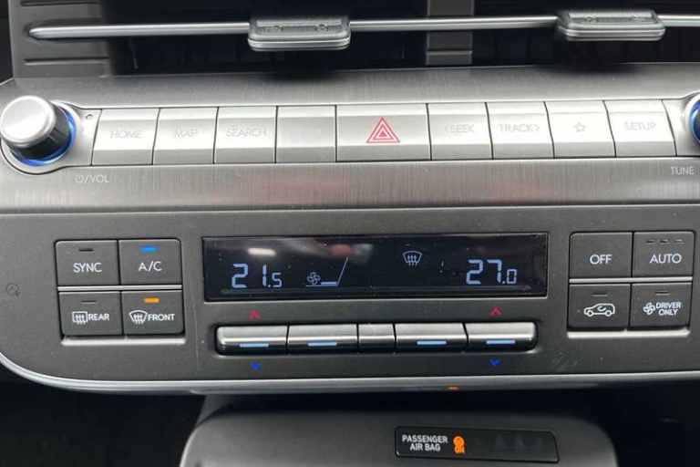 2024 Hyundai KONA 48.4kWh Advance SUV 5dr Electric Auto (156 ps) SUV Electric Automatic