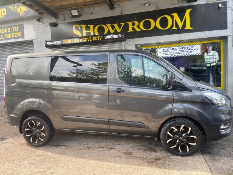 2022 Ford Transit Custom 2.0 EcoBlue 130ps TREND CREW-CAB / LIMITED SPEC Crew Van Diesel Manual