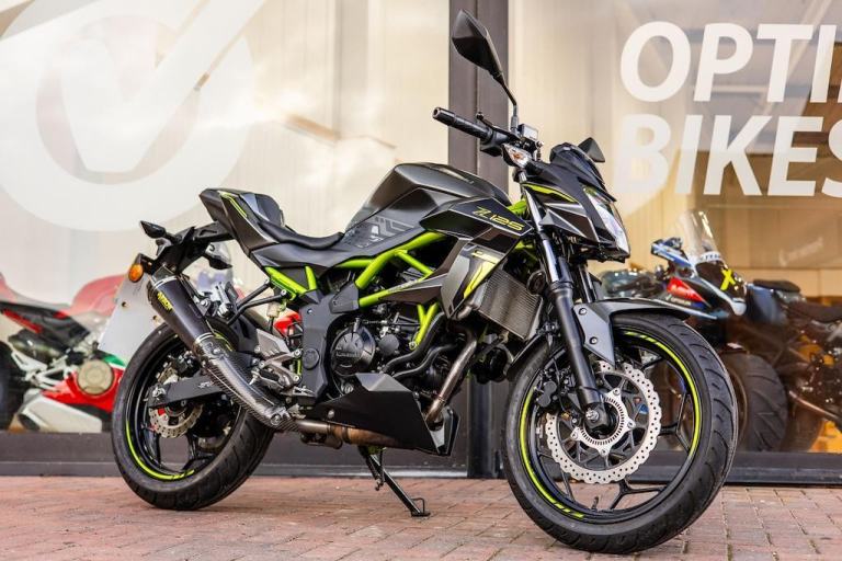 Kawasaki z125 ARROW EXHAUST ! SEAT COWEL ! STUNNING