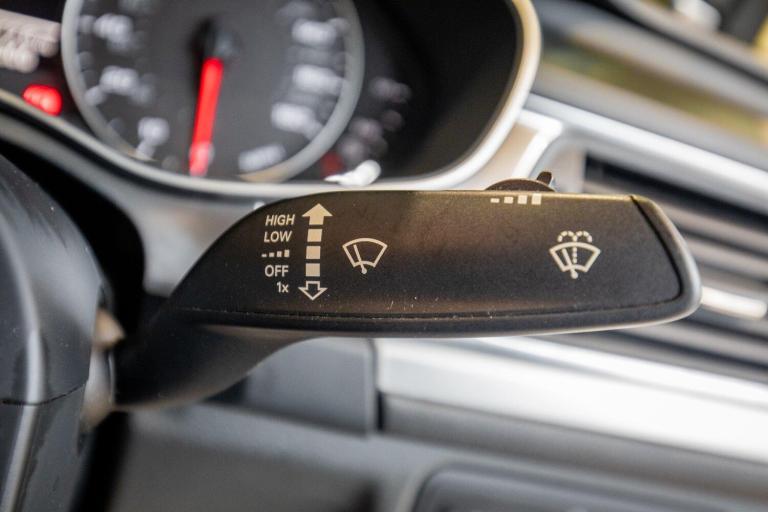 2016 Audi A6 2.0 TDI Ultra S Line 4dr S Tronic SALOON DIESEL Automatic