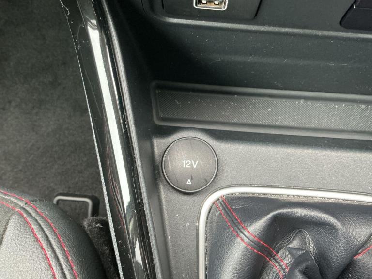 2022 Ford Ecosport EcoSport ST-Line 5 Door 1.0L Ford EcoBoost 125PS FWD 6 Speed Manual HATCHBACK ...