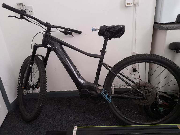 GIANT EBIKE 