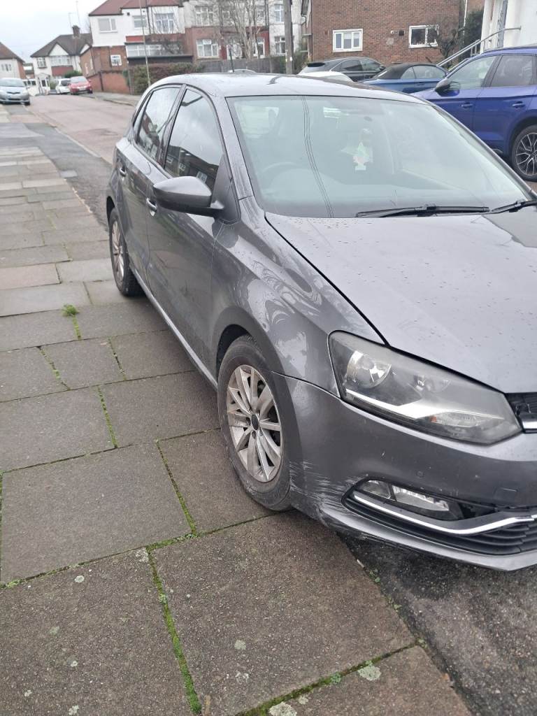 Volkswagen, POLO, Hatchback, 2015, Manual, 1197 (cc), 5 doors