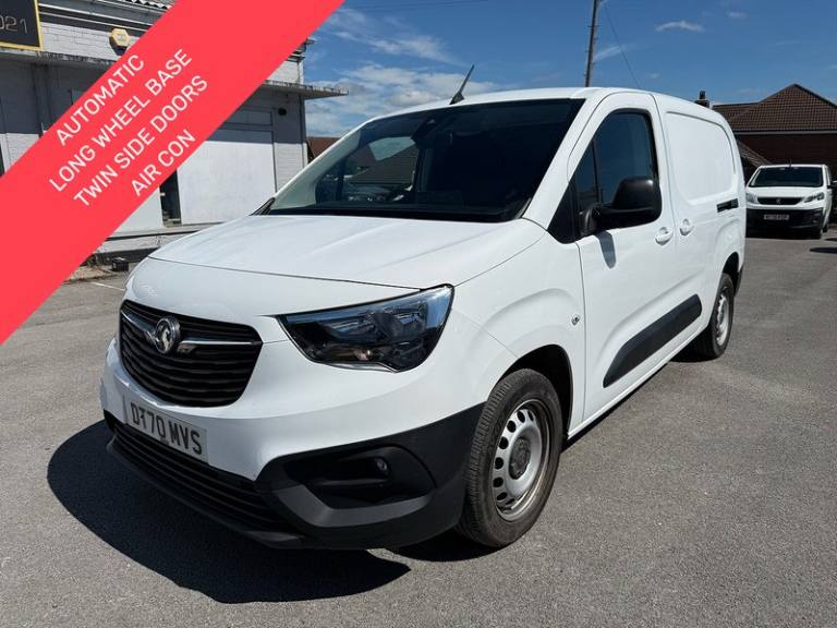 2021 Vauxhall Combo 2300 1.5 Turbo D 130ps H1 Edition Van Auto PANEL VAN DIESEL Automatic