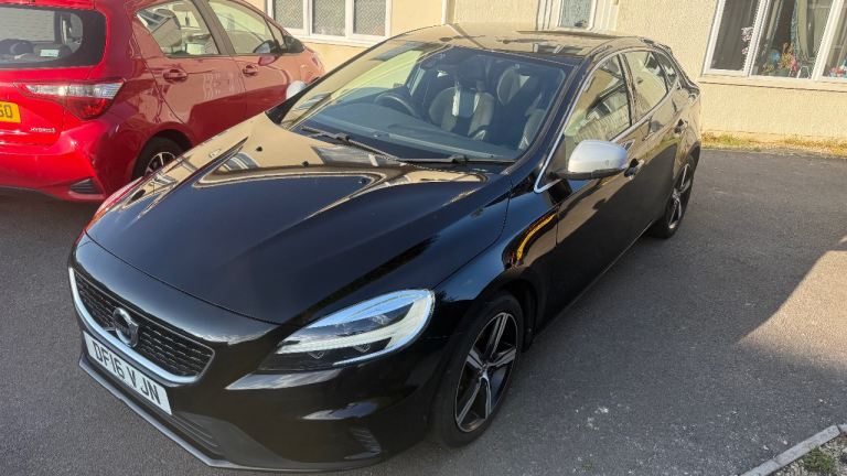 Volvo, V40, Hatchback, 2016, Manual, 1969 (cc), 5 doors