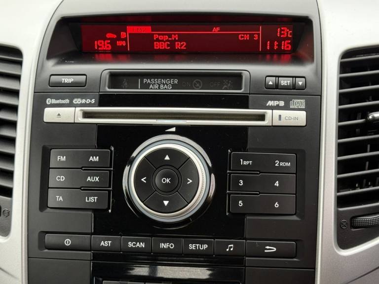 2013 Kia Venga 1.6 2 MPV 5dr Petrol Auto Euro 5 (123 bhp) MPV Petrol Automatic