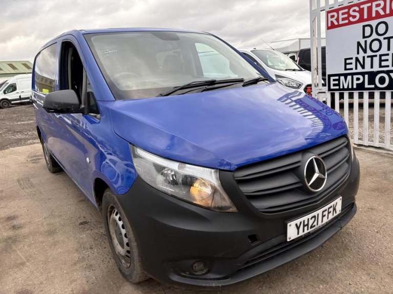 2021 Mercedes-Benz Vito 114CDI Progressive Crew Van 9G-Tronic PANEL VAN DIESEL Automatic