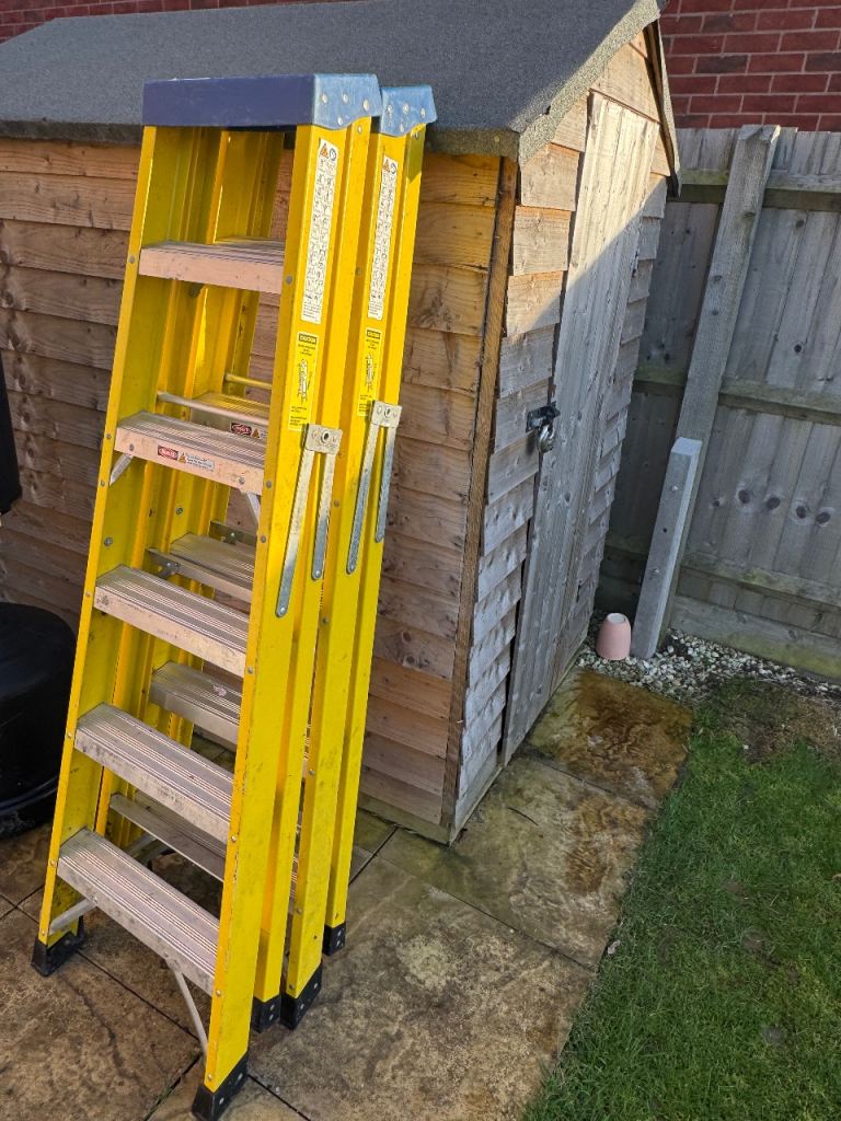 x2 sets of 5 tread electricains steps