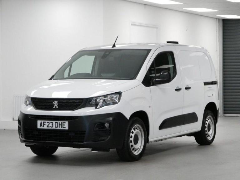 2023 PEUGEOT PARTNER 1.5 BLUEHDI 100 BHP 1000 PROFESSIONAL PREMIUM + SAT NAV