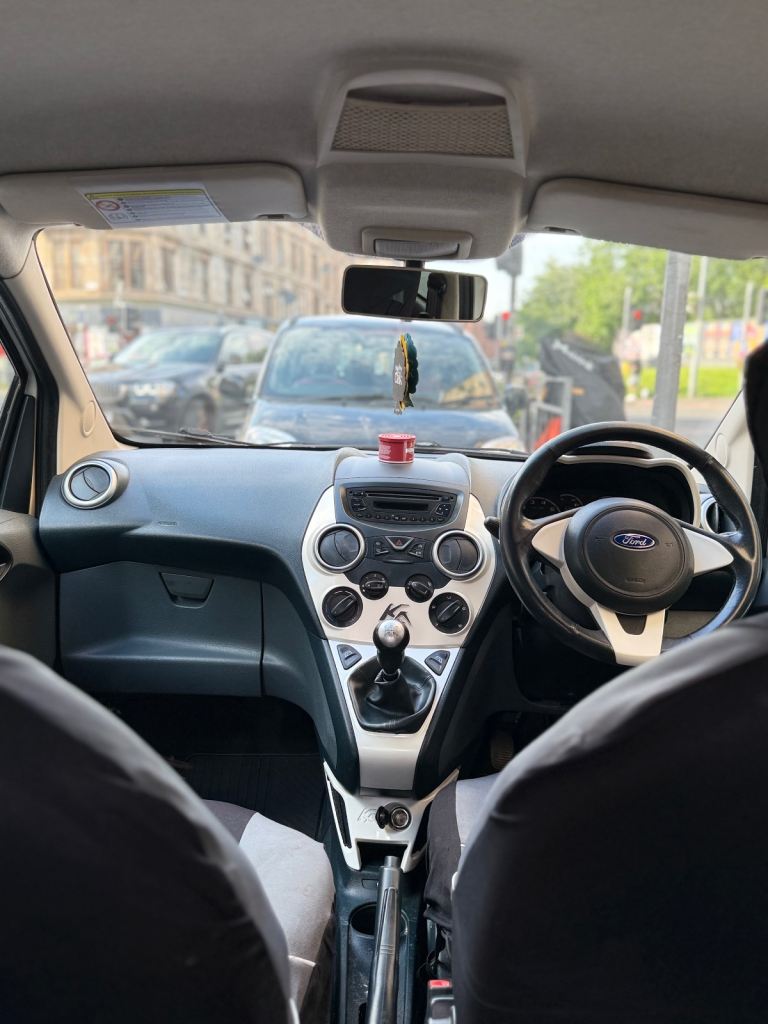 Ford, KA, Hatchback, 2014, Manual, 1242 (cc), 3 doors