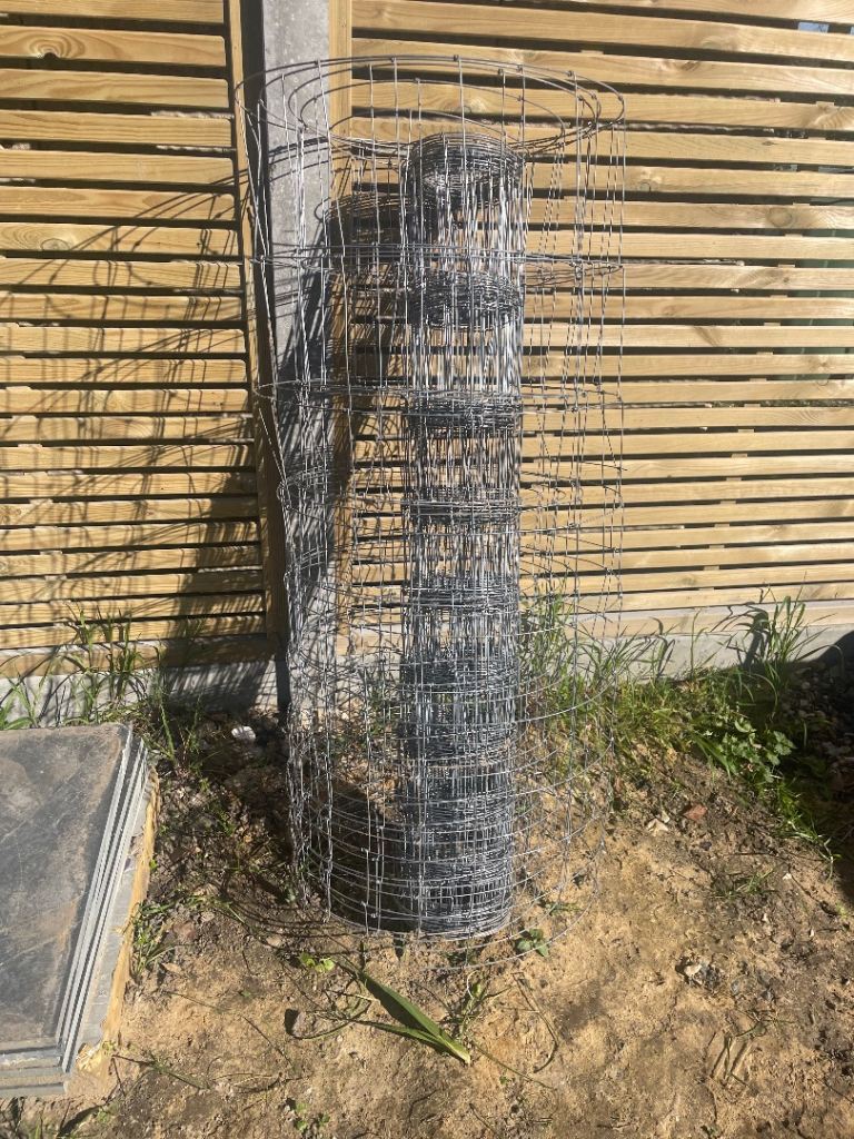 Galvanised Stock Wire Fencing - dog proofing 1.2m x 25m RRP £75