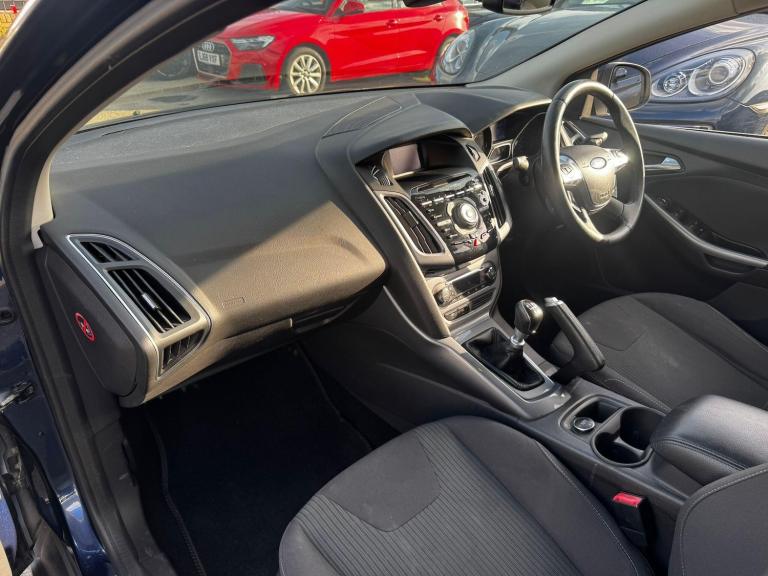 2013 Ford Focus 2.0 TDCi Titanium Euro 5 5dr ESTATE Diesel Manual