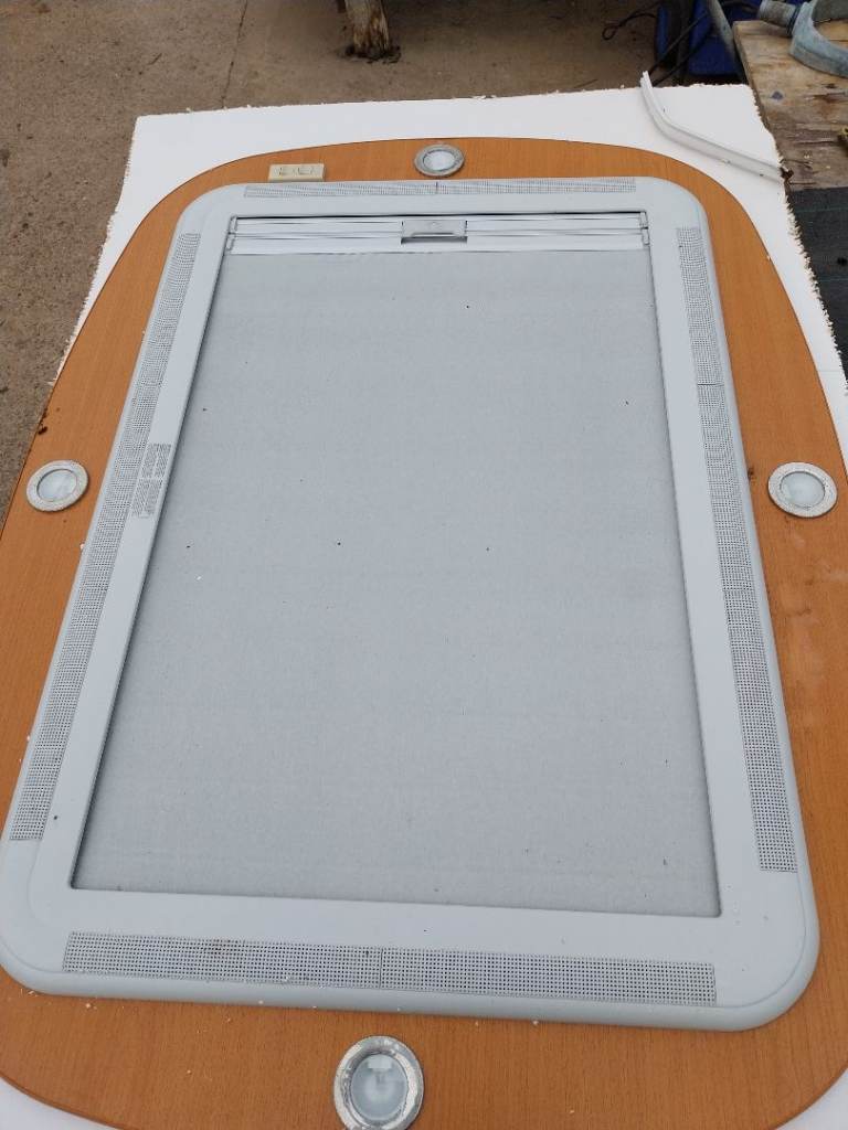 Heki 2 caravan skylight frame and blind