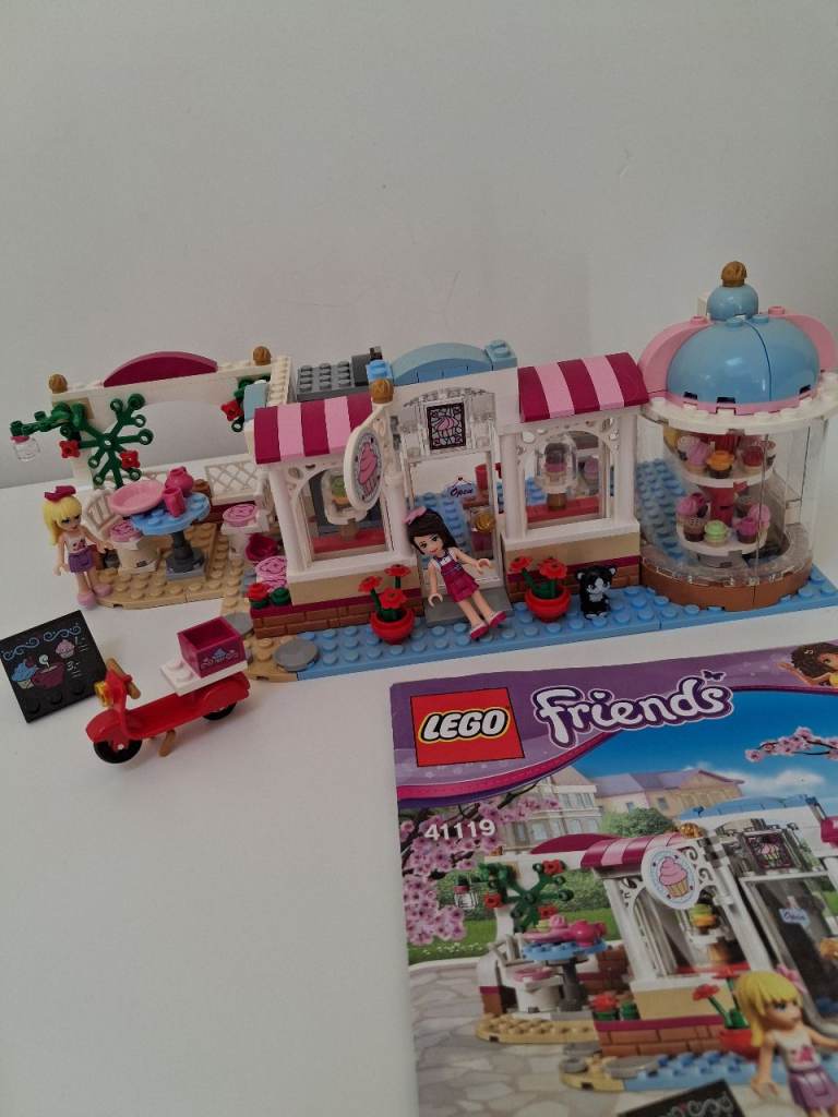 LEGO Friends 41119 Heartlake Cupcake Cafe Set