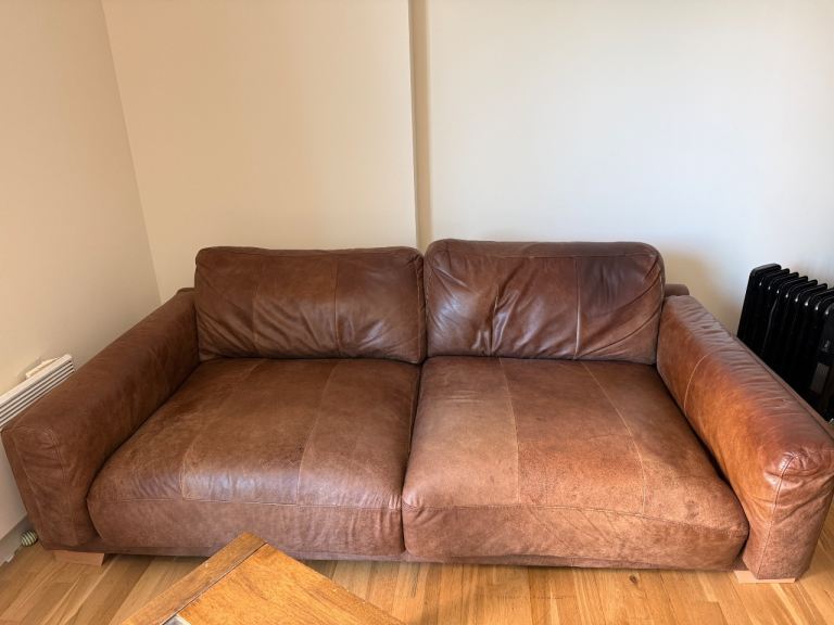 Pair of Premium Brown Leather Sofas – Deep Cushions & Timeless Style - Good Condition