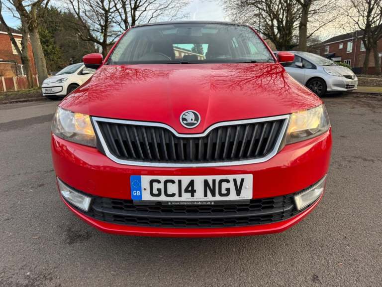 SKODA RAPID 1.6 TDI Elegance 2014