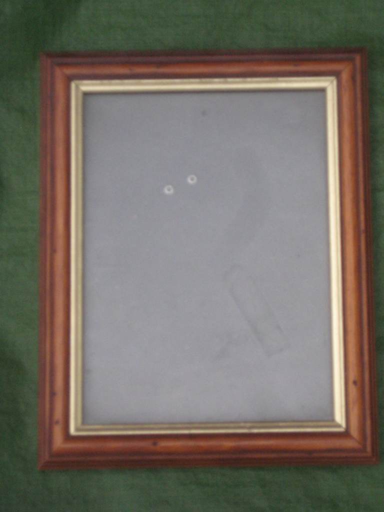 Table Top Wooden Picture Frame with Glass Over, 25 cm High by 20 cm Wide for £4.00