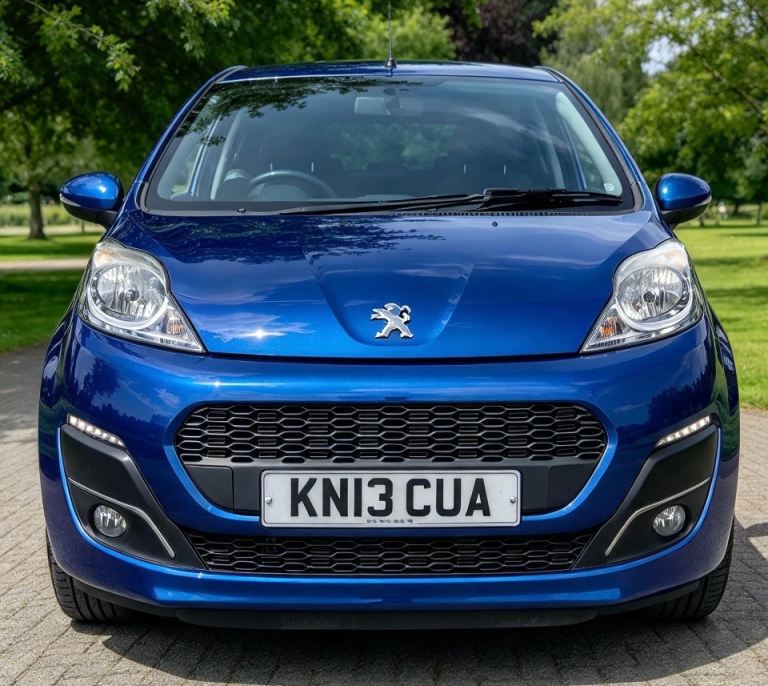 Peugeot, 107, Hatchback, 2013, Manual, 998 (cc), 5 doors