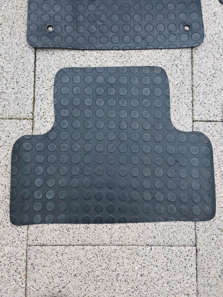 Range rover evoque car mats 