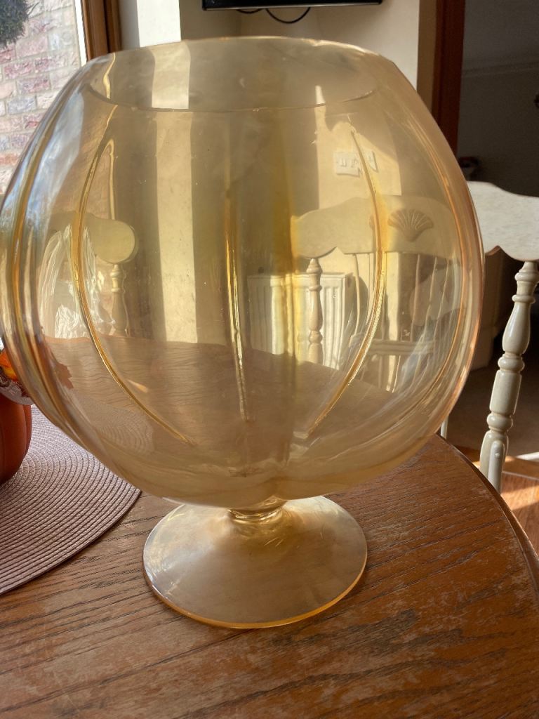 Vintage balloon vase 