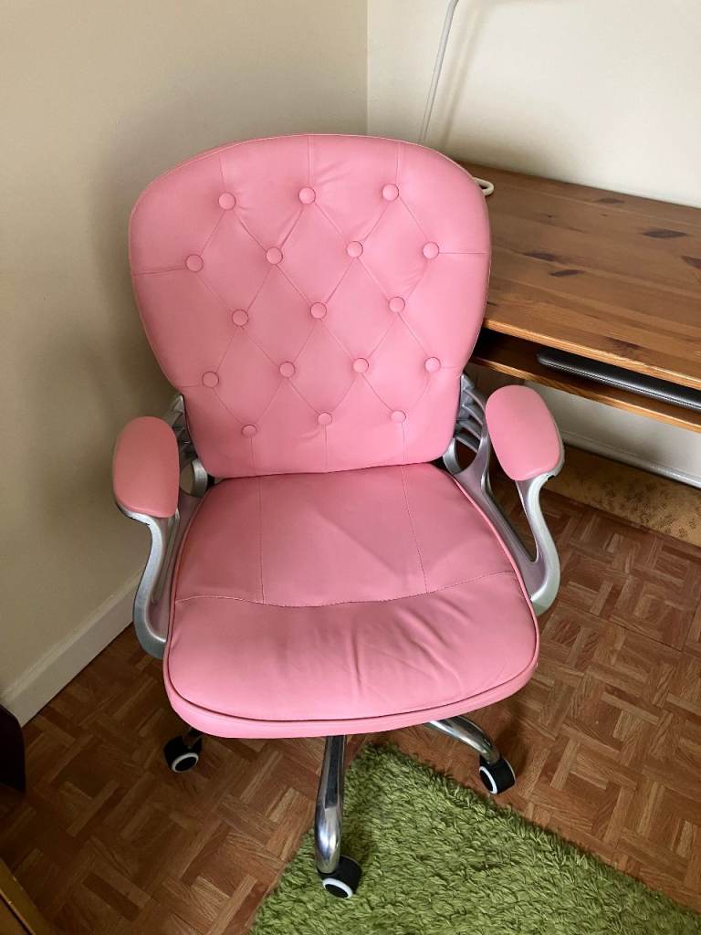 Pink Tufted Office Chair - Swivel Desk Seat