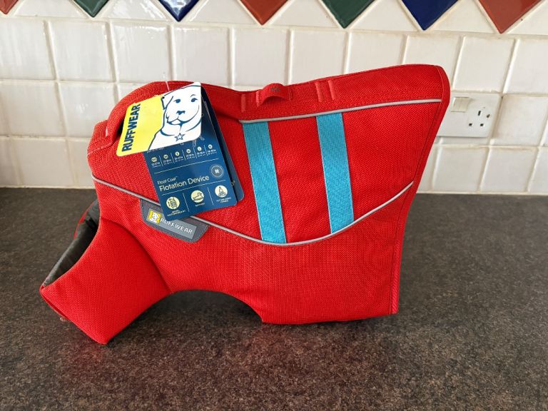 Ruffwear medium life jacket for dogs