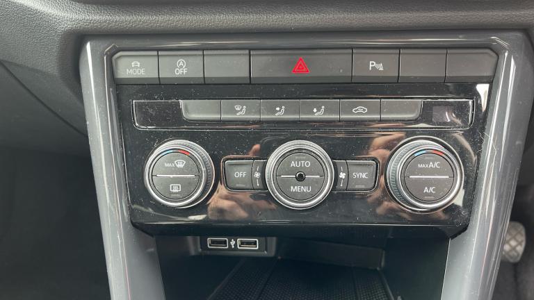 2018 Volkswagen T-Roc 1.6 TDI SEL 5dr HATCHBACK DIESEL Manual