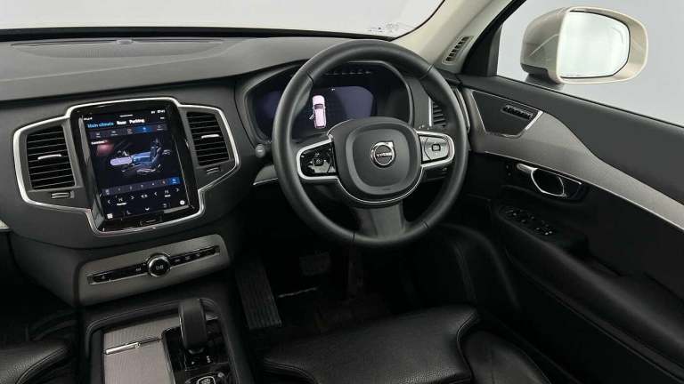 2022 Volvo XC90 Core, B5 AWD mild hybrid, Petrol, 7 Seats ESTATE Petrol/Electric Hybrid Automatic