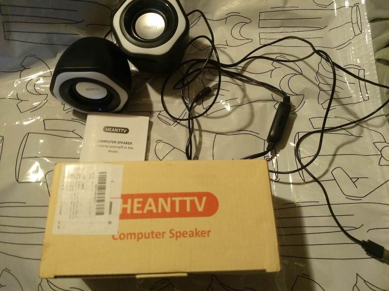 HEANTTV computer speakers. NEW