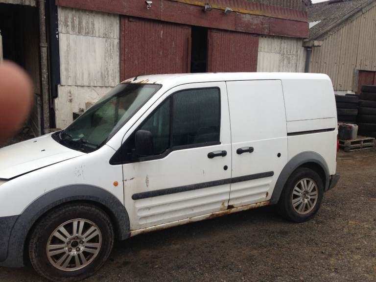 BREAKING 2011 TRANSIT CONNECT ALL PARTS AVAILABLE . FREE DELIVERY ON ALL PARTS.