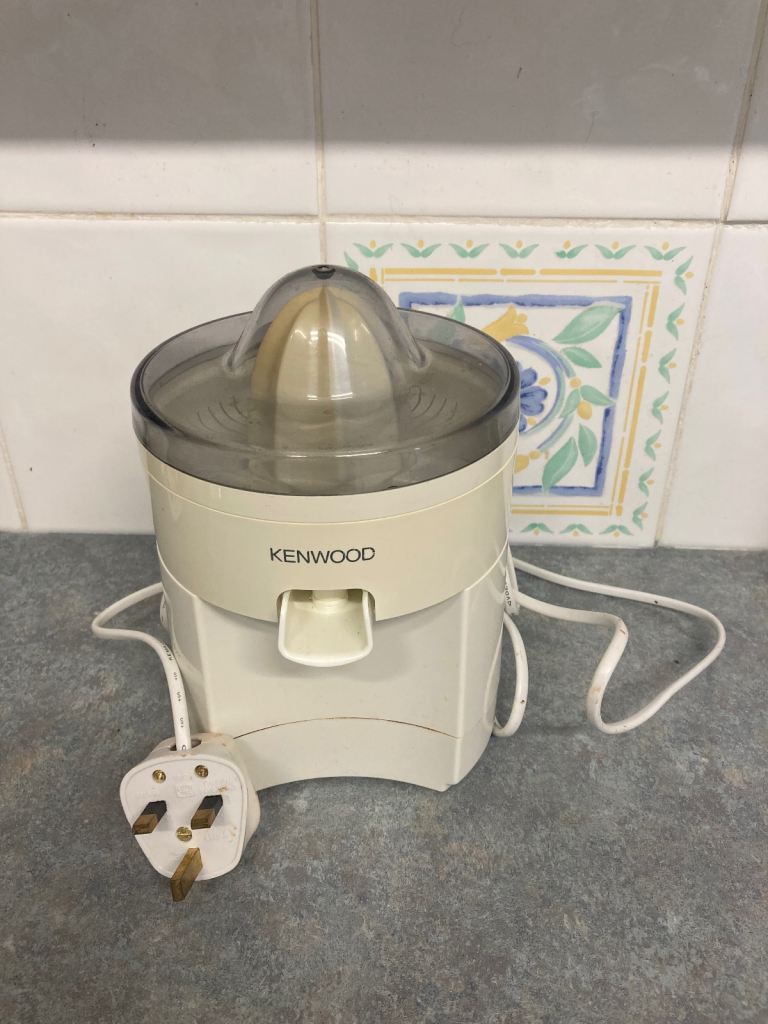 Kenwood juice extractor JE250