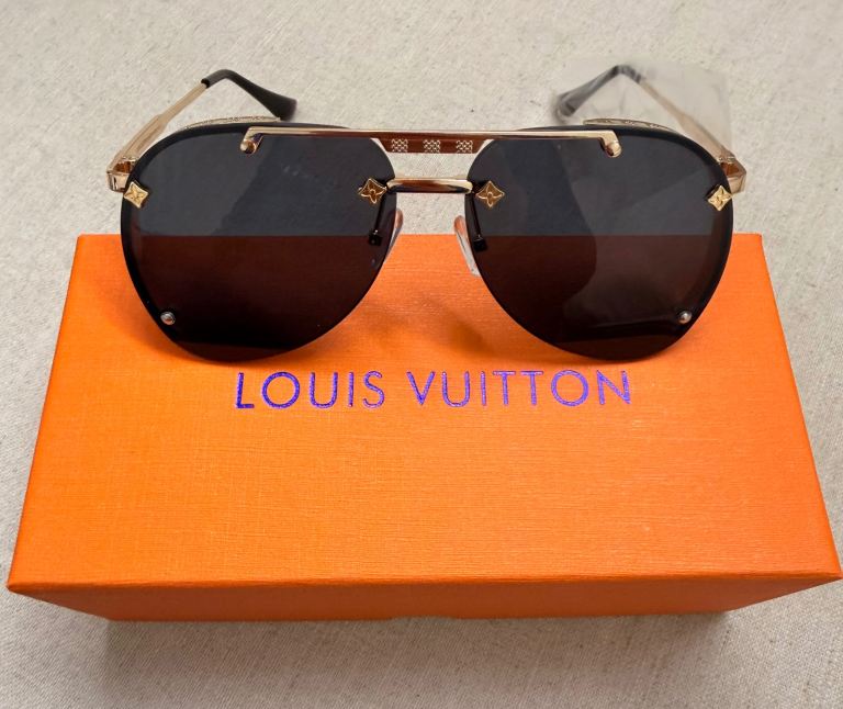 High Quality Sunglasses A++