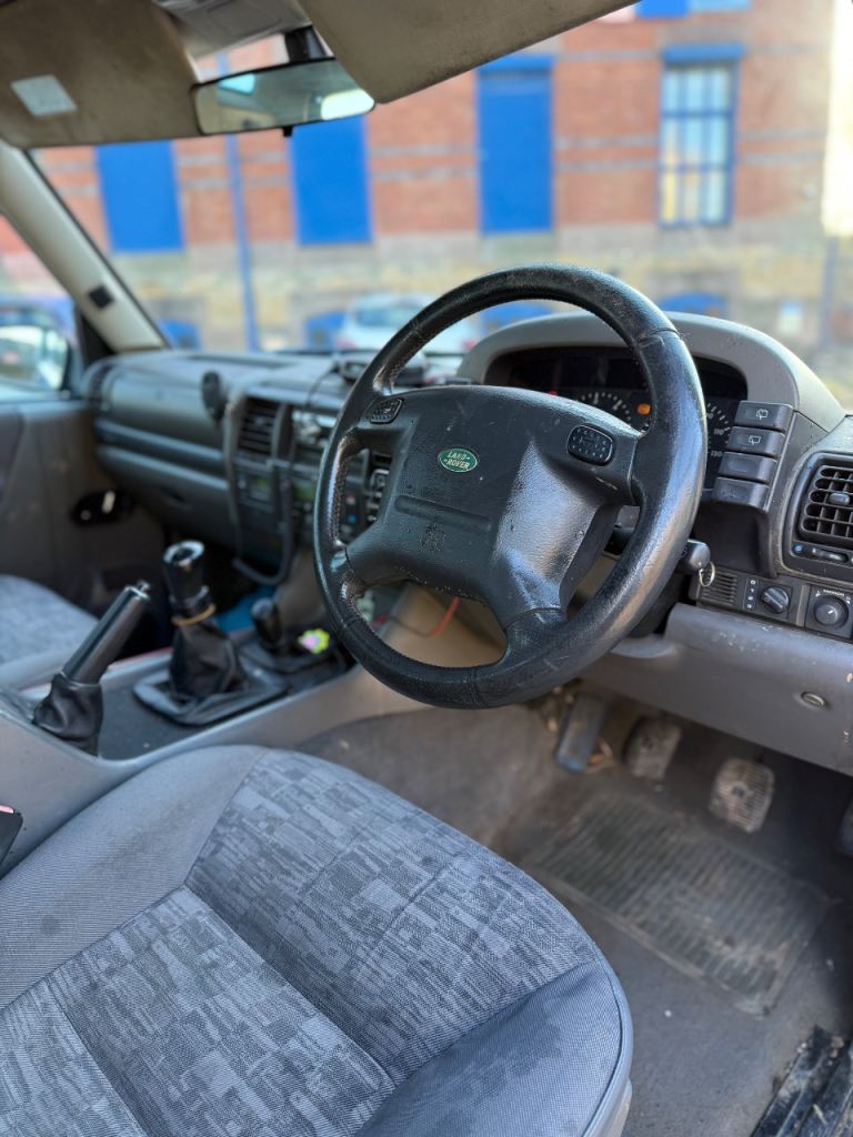 Land Rover, DISCOVERY TD5 GS, Estate, 2001, Manual, 2495 (cc), 5 doors