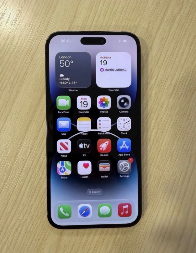 iPhone 14 Pro Max Black 128GB Excellent condition 