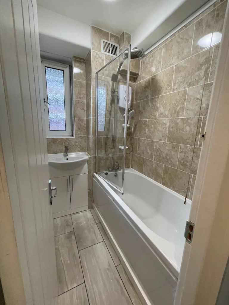 ⭐ WONDERFUL SINGLE ROOM IN SEVEN SISTERS — MOVE IN NOW 🏡