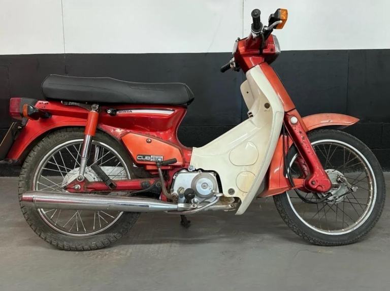 Honda C90