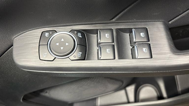 2025 Ford Kuga 2.5 FHEV Active 5dr CVT Hybrid Estate Estate Hybrid Automatic