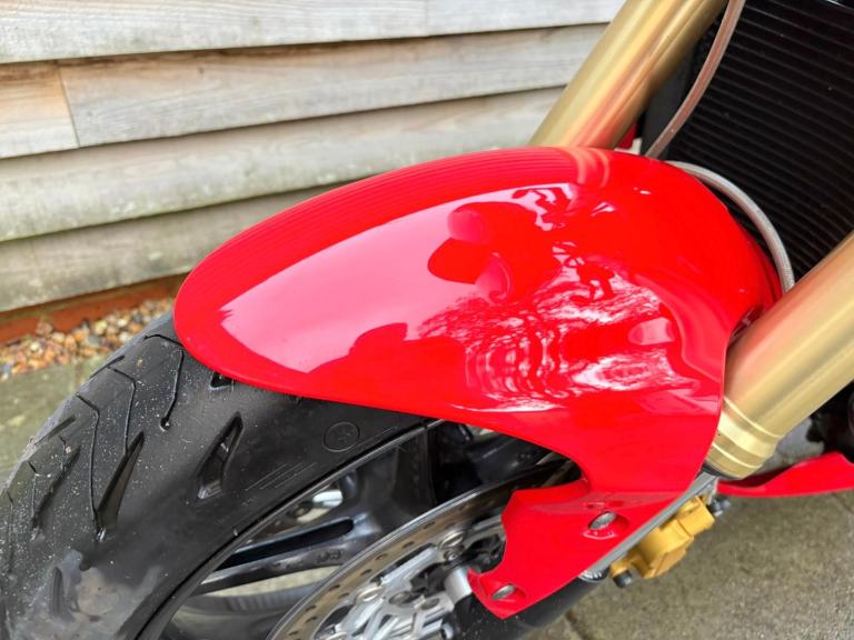 2011 // 11 Triumph Street Triple 675 £2800 Red 21813 miles.
