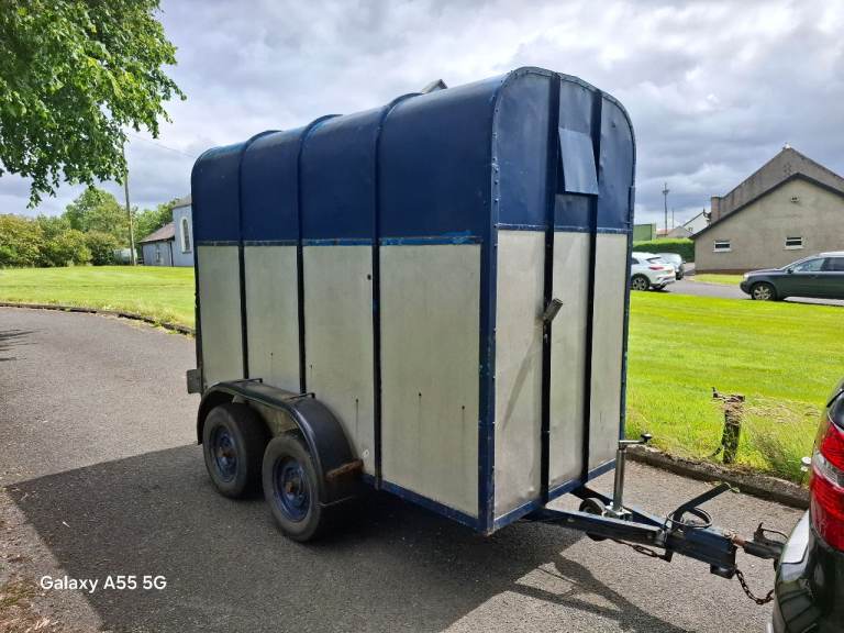 Horse / cattle/shep Trailer 