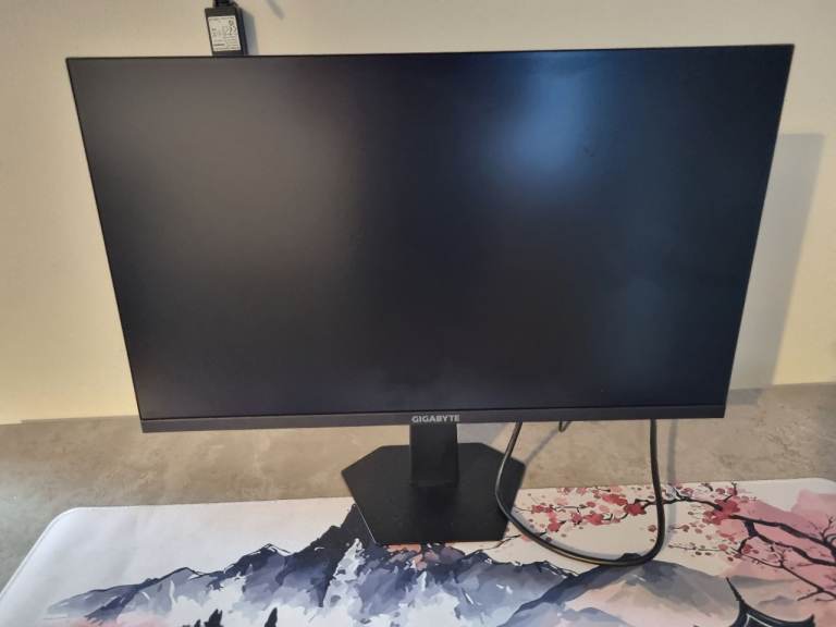 Gaming monitor 144hz 1ms full hd Gigabyte GS24F14 LCD Monitor - Like New