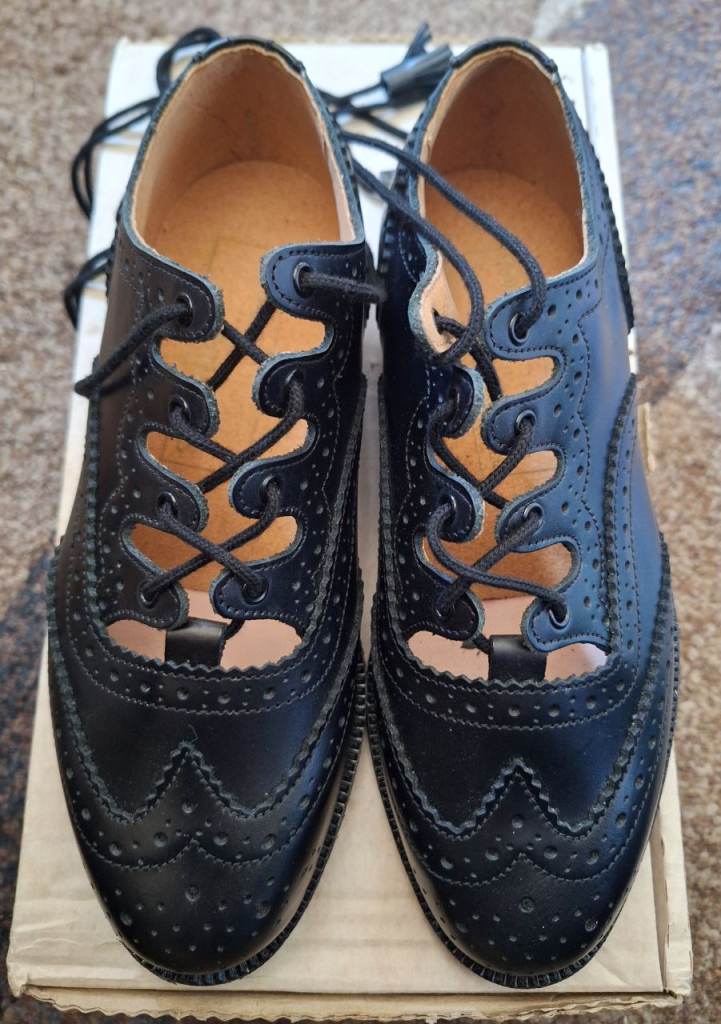 Ghillie Brouges - UK Size 4
