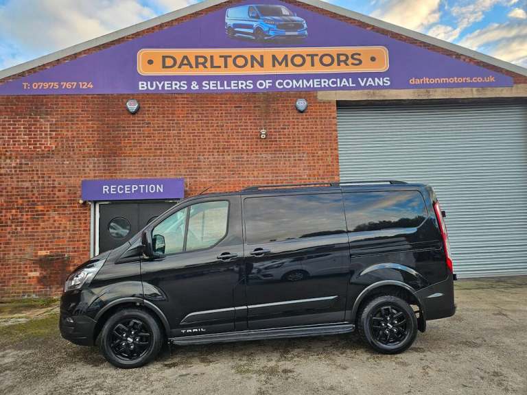 2023 Ford Transit Custom 300 TRAIL L1H1 ECOBLUE * LEATHER SEATS* METALLIC BLACK * FSH* Panel Van ...