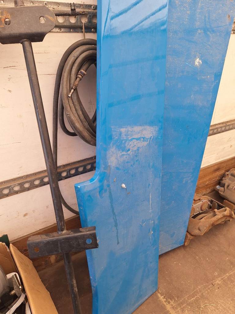 Truck Renault/Volvo wind kit